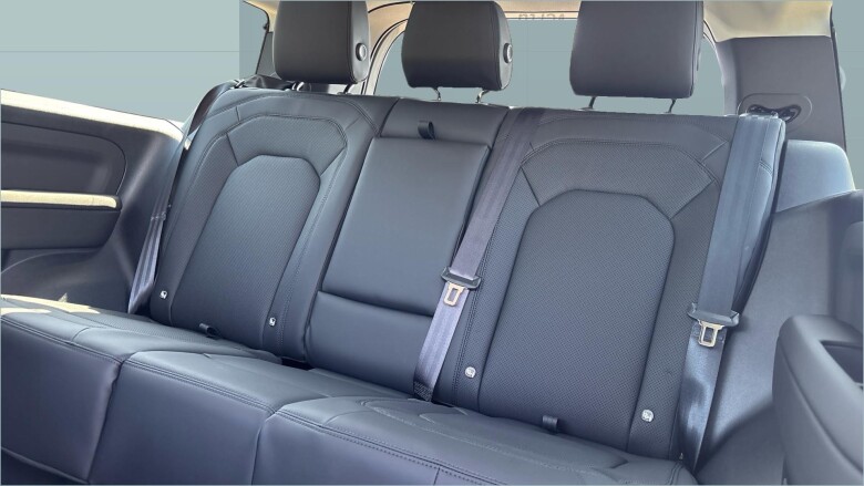 Land Rover Defender 3.0 D250 S 90 3dr Auto Diesel Estate